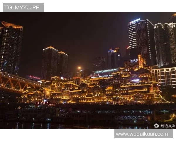 重庆足球队的节奏探秘：从历史辉煌到未来展望的全景分析